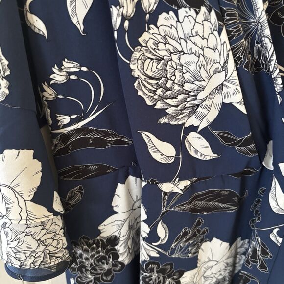 Bohemian Floral Maxi Dress Blue Aprox 2X Long V-Neck 3/4 Sleeves Feaux Wrap City - Picture 8 of 16